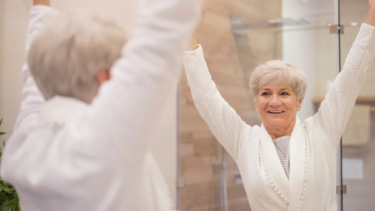 Pessoas com mais de 60 anos precisam de cuidados com banhos