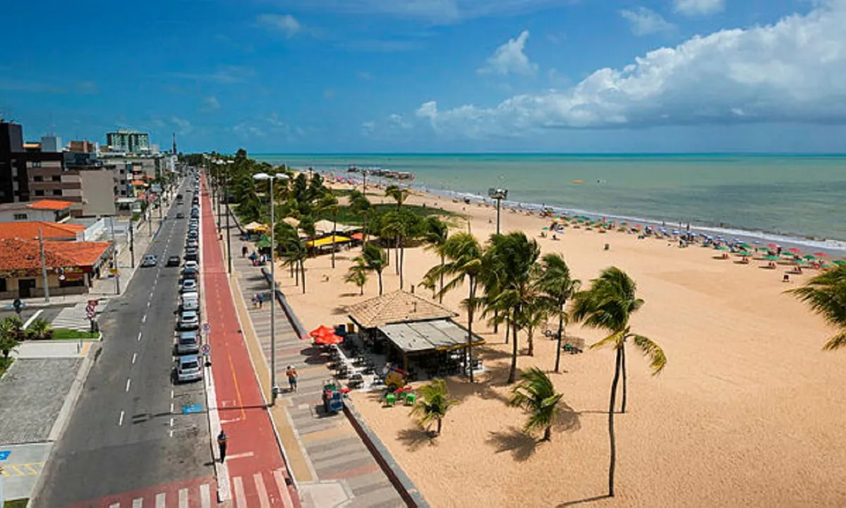 Cidade se destaca pelas praias urbanas e por possuir um litoral limpo