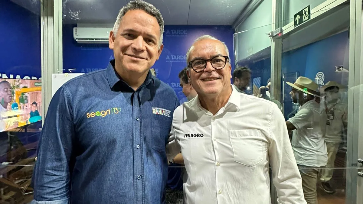 Pablo Barrozo e Eduardo Dute, diretor da A TARDE FM e coordenador da Fenagro