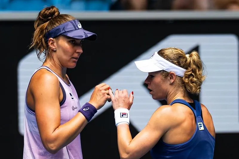 Beatriz Haddad Maia e Laura Siegemund