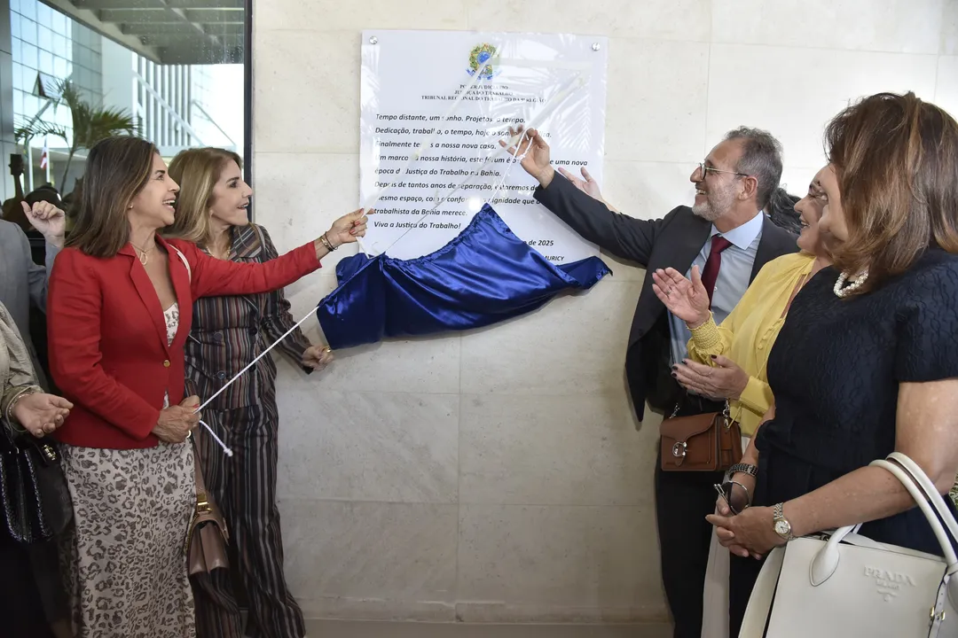 Nova sede do TRT, na Avenida Paralela, foi inaugurada nesta segunda