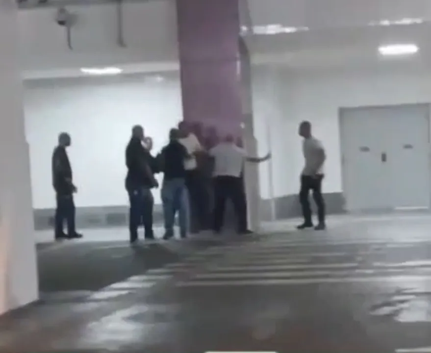 Episódio foi registrado por testemunhas e o vídeo circula nas redes