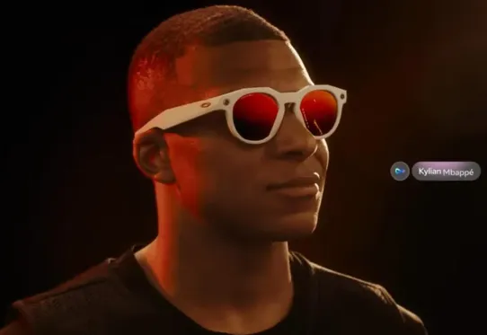 Jogador francês, Mbappé, um dos "garotos propaganda" da marca