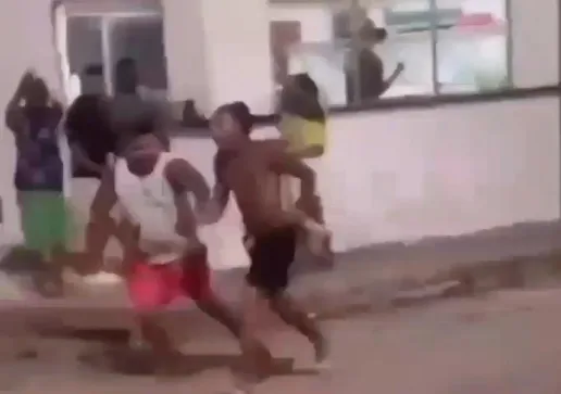 Mãe e filha antes do acidente na roda-gigante