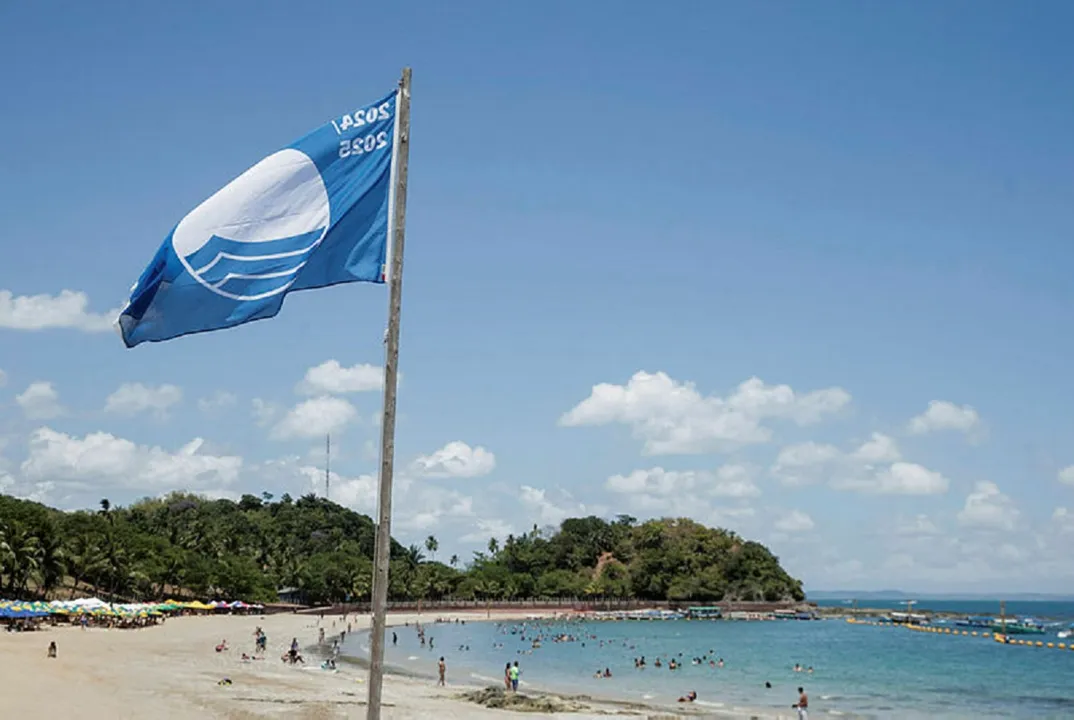 Praia da Ponta de Nossa Senhora de Guadalupe, localizada na parte norte da Ilha dos Frades, Salvador, Bahia