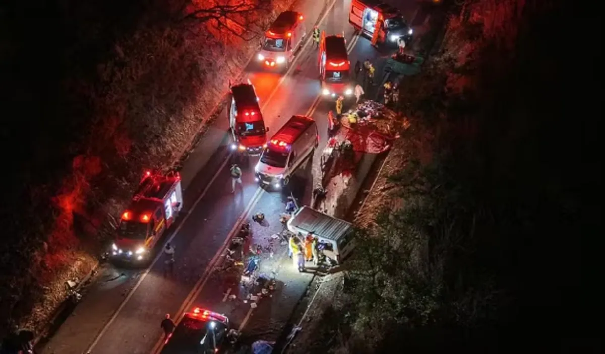 Acidente aconteceu na BR-452, no trecho da zona rural de Uberlândia (MG)