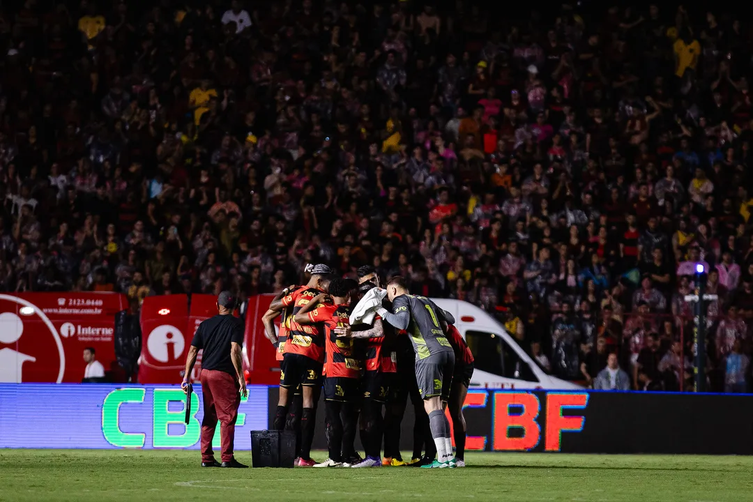 Sport vive maior crise de sua história e pode, contra o Bahia, igualar a pior sequência sem vitórias entre clubes das principais ligas do mundo.