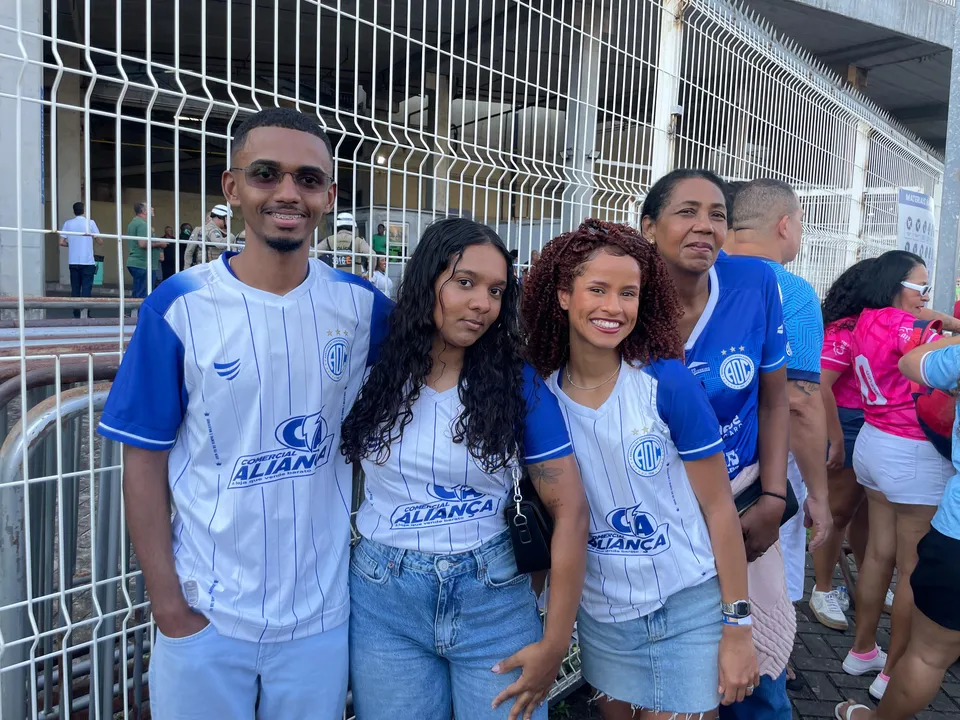 Torcida do Confiança na Fonte Nova