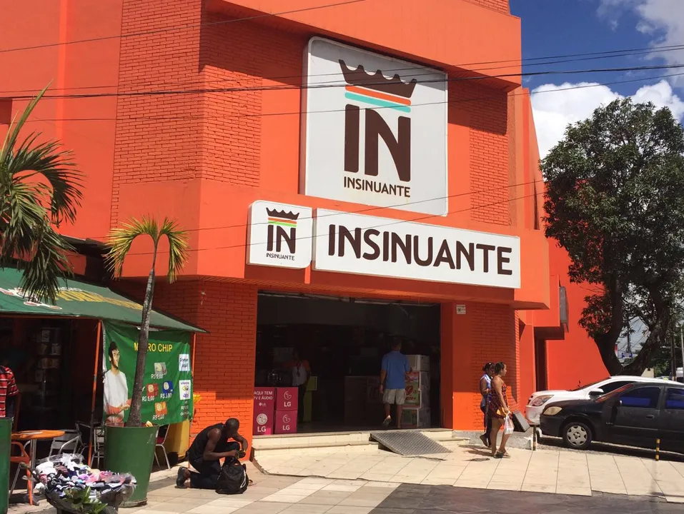 Lojas Insinuante desapareceram de vez em 2016