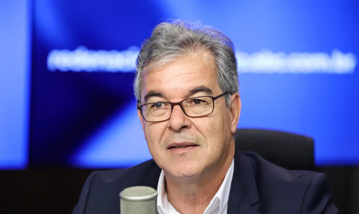 Jorge Viana defende atuação nos EUA para mitigar efeitos do tarifaço.