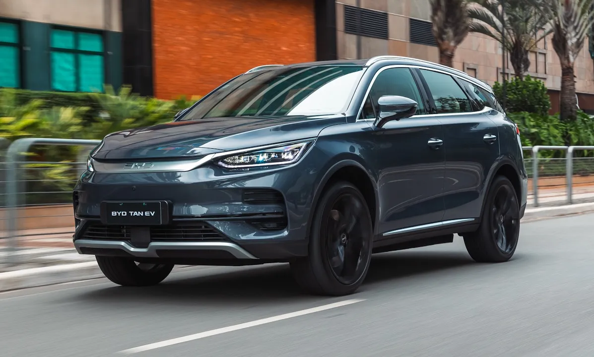 SUV elétrico BYD Tan