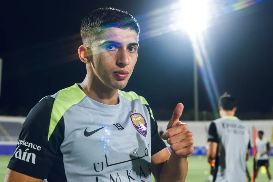 Mateo Sanabria, atacante argentino de 21 anos, está próximo de reforçar o Bahia na temporada 2025, após acordo nos detalhes finais da negociação.