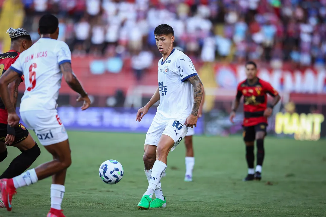 Ramos Mingo em ação no duelo contra o Sport
