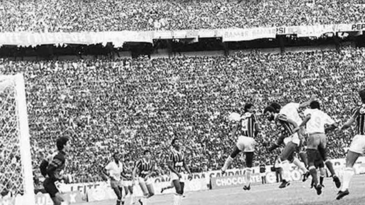 Bahia e Fluminense na semifinal do Brasileirão de 1988