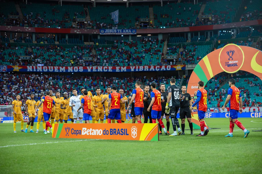 Após vencer o Retrô na ida, Bahia tenta manter tabu de 20 anos na Copa do Brasil