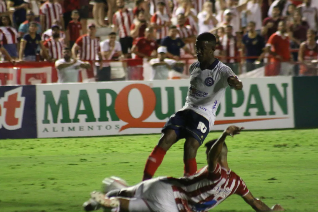 Bahia enfrenta o Retrô pela Copa do Brasil tentando vencer em Recife pela primeira vez desde 2022, quando superou o Náutico na Série B