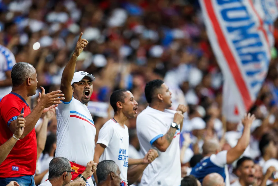 Bahia e Corinthians se enfrentam pela 20ª rodada do Brasileirão