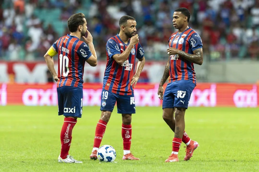 O Bahia enfrenta o Retrô pelas oitavas de final da Copa do Brasil