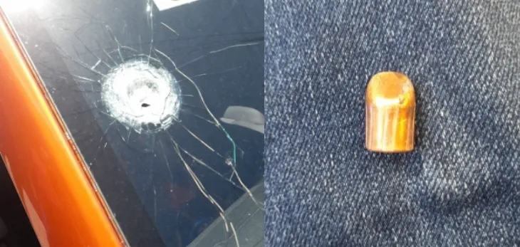 Narrador esportivo tem carro atingido por bala perdida