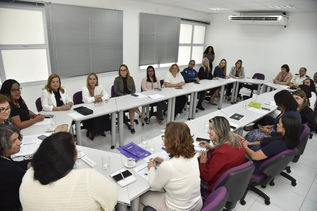 Ministério das Mulheres em visita à Casa da Mulher Brasileira de Salvador