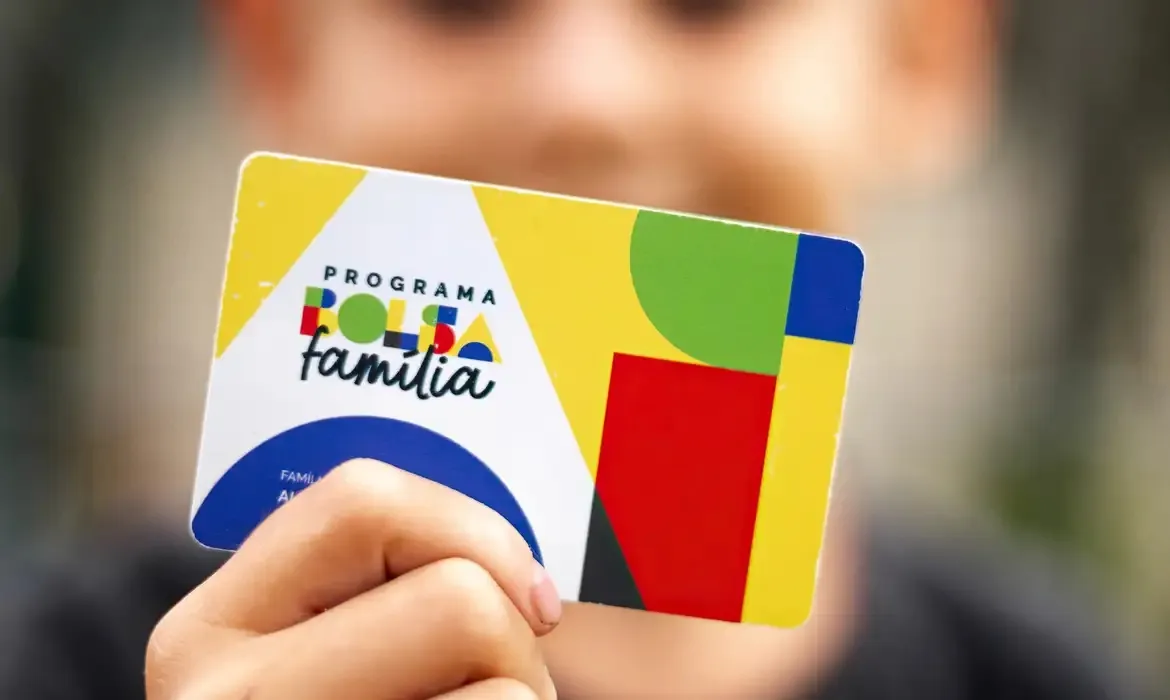 Além do benefício integral, cerca de 3 milhões de famílias estão na regra de proteção em julho