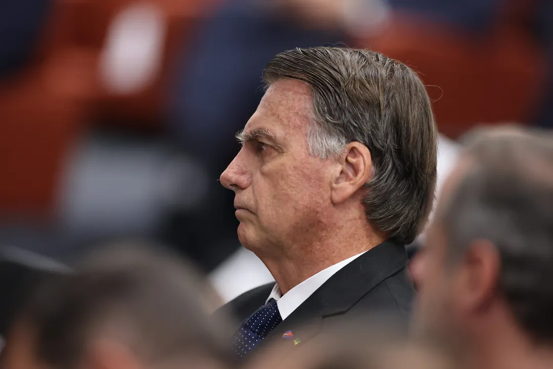 Jair Bolsonaro enfrenta julgamento do STF neta terça