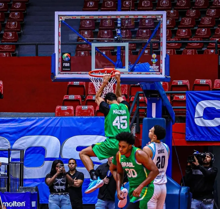 Brasil supera o Uruguai e conquista a Copa Latina de Basquete no Panamá