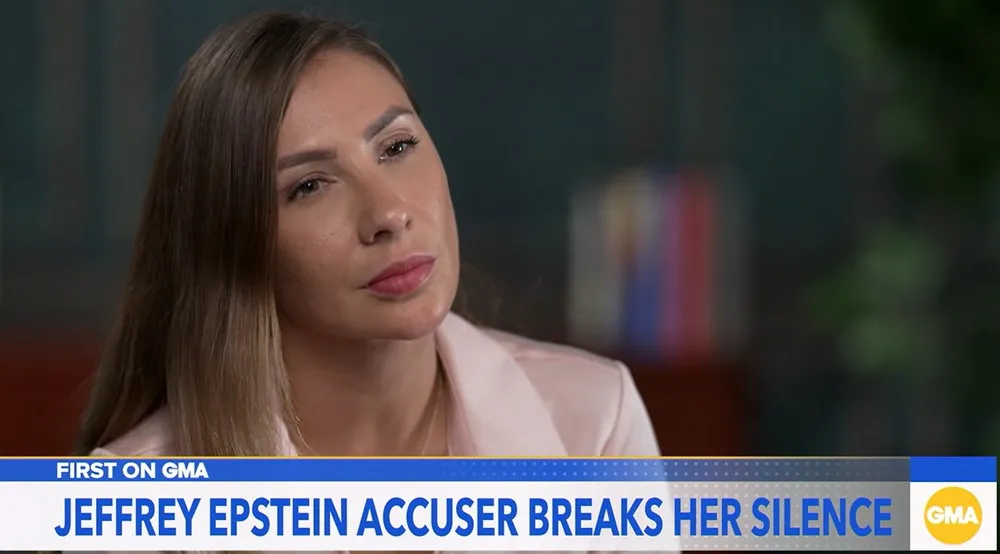 Marina Lacerda relatou ter sido aliciada aos 14 anos para uma rede comandada por Jeffrey Epstein