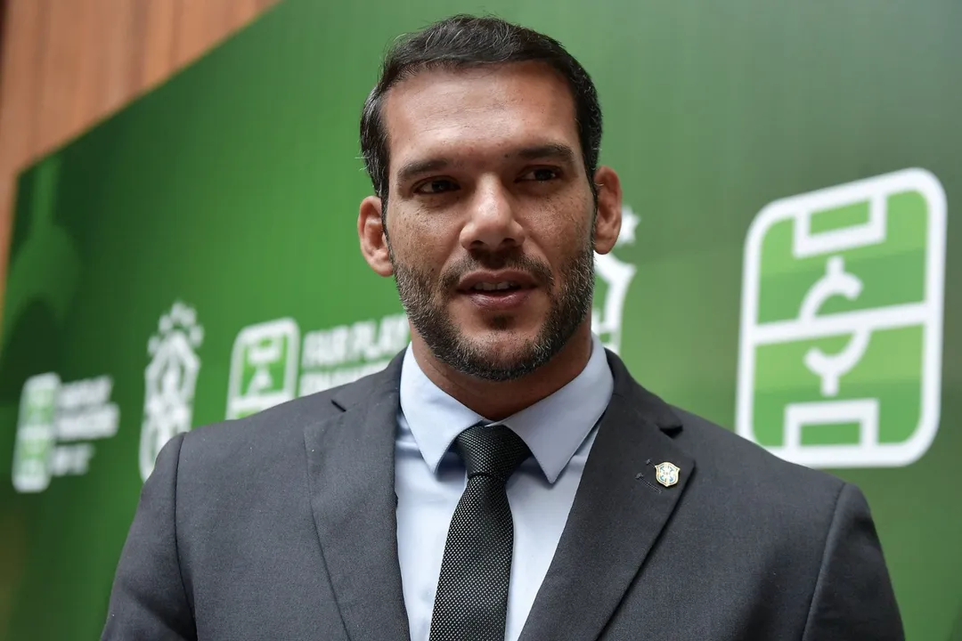 Samir Xaud, presidente da CBF, se mostra feliz com a criação do Fair Play Financeiro do futebol nacional
