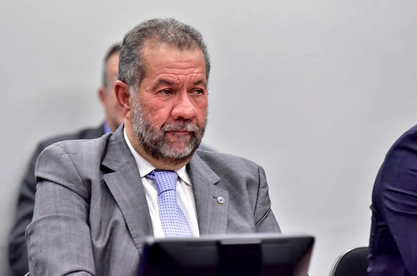 Carlos Lupi, ex-ministro da Previdência