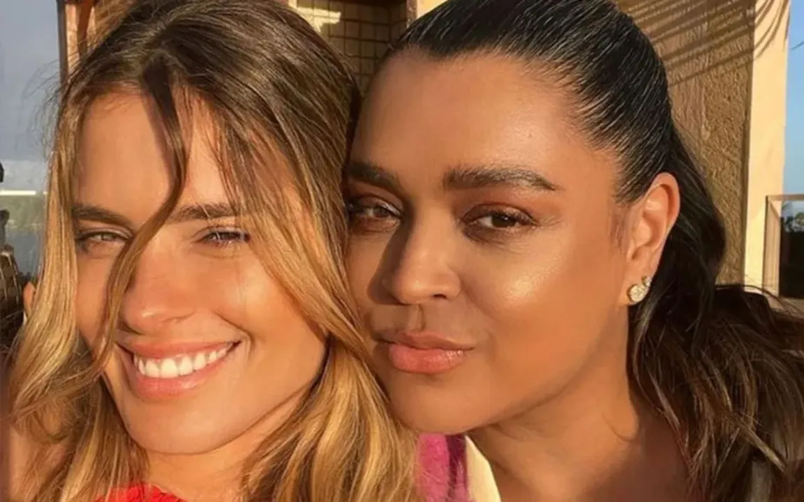 Carol e Preta juntas