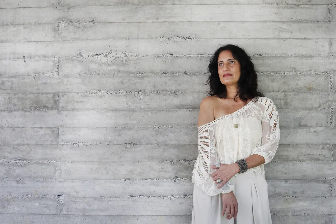 Diretora Debora Landim, da Companhia Novos Novos de Teatro