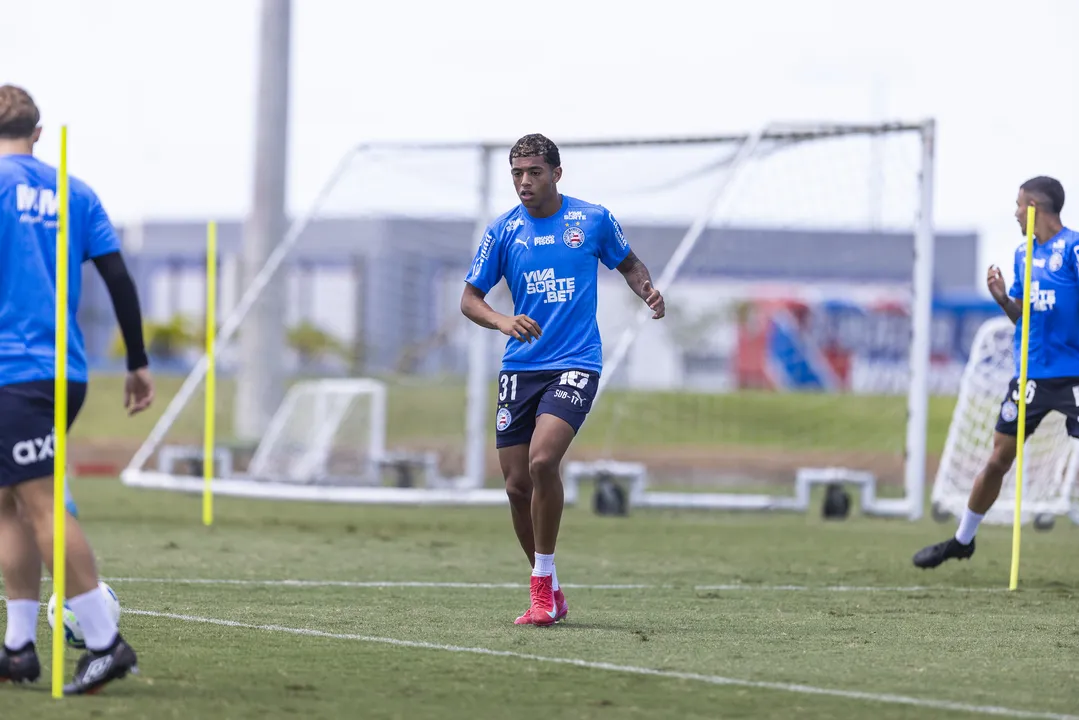 O Corinthians acionou o Bahia na CNRD por suposto aliciamento na transferência de Kauê Furquim. Bahia ainda não foi notificado, e o clube se ampara na lei e no pagamento da multa rescisória.