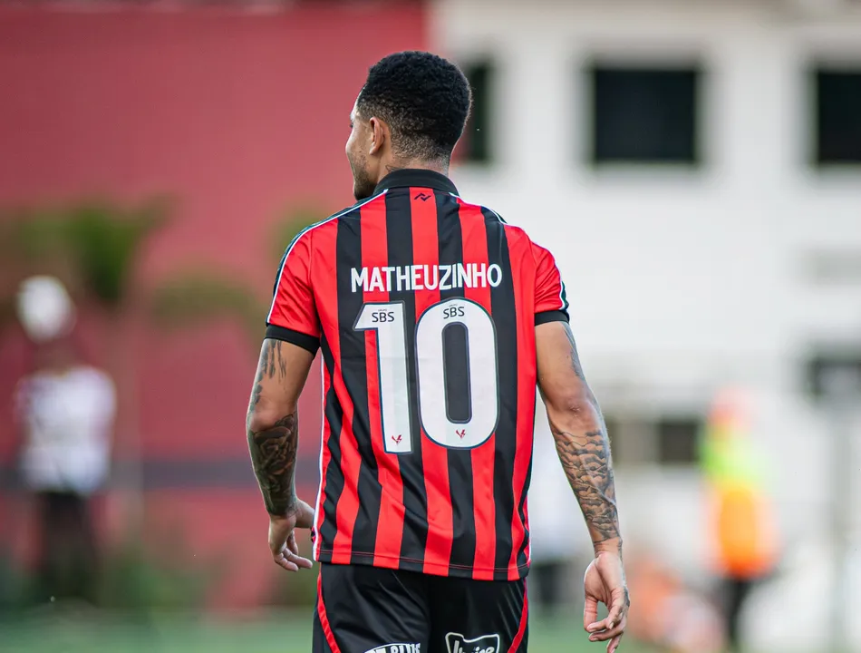 Matheuzinho é peça importante do elenco rubro-negro