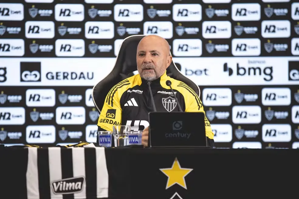 Jorge Sampaoli é o novo técnico do Atlético-MG