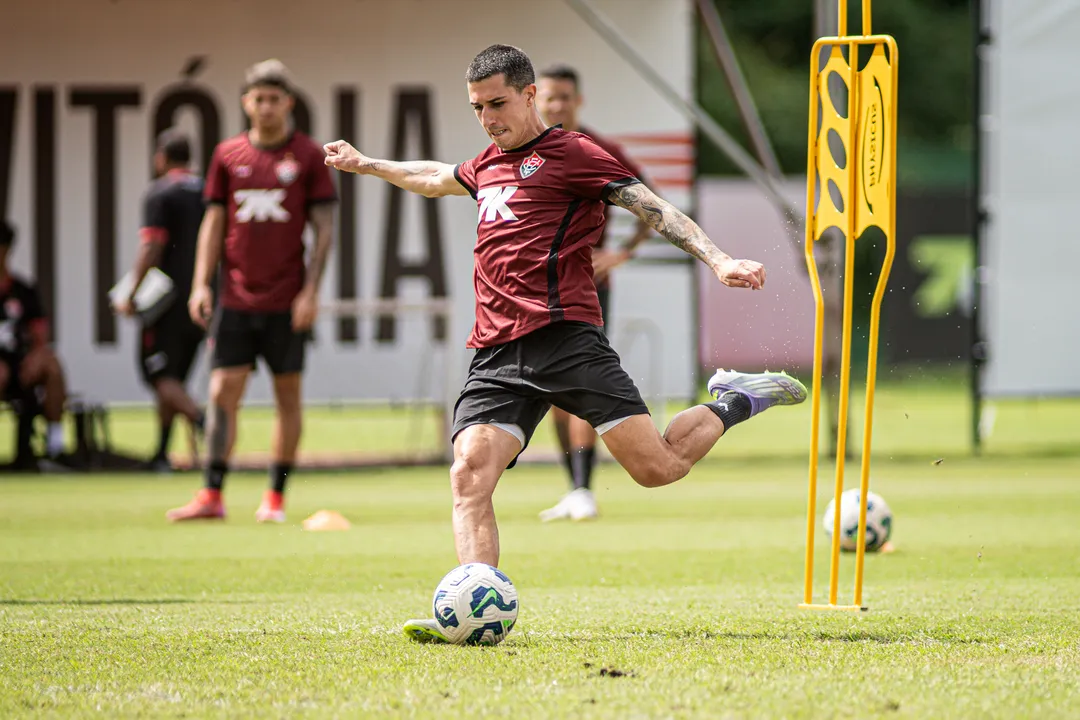 Elenco rubro-negro durante trabalho de finalização na Toca do Leão