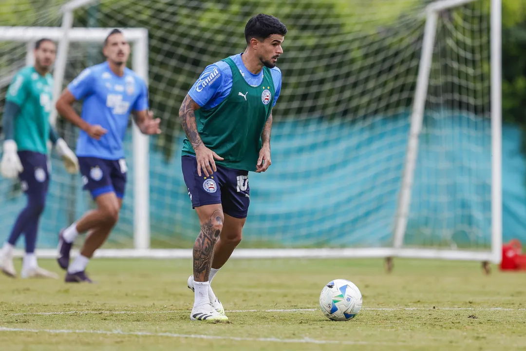 Cauly será titular no confronto na Colômbia