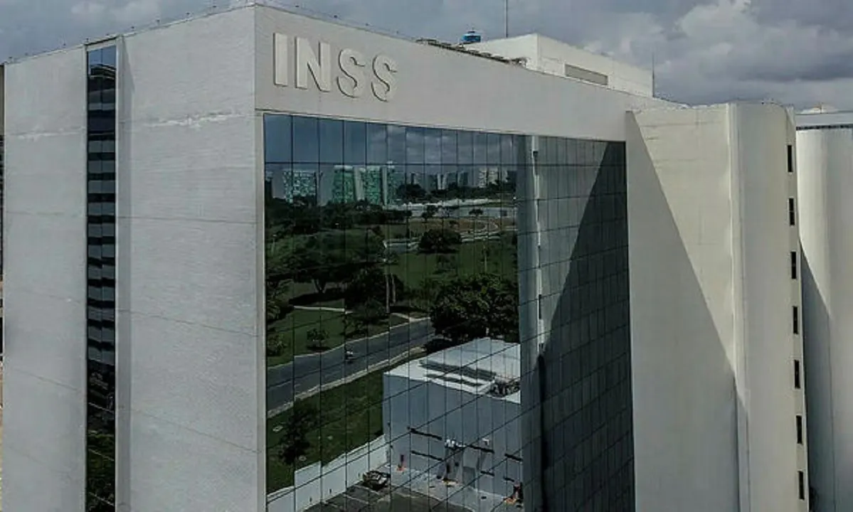Descontos irregulares no INSS somaram R$ 6,3 bilhões