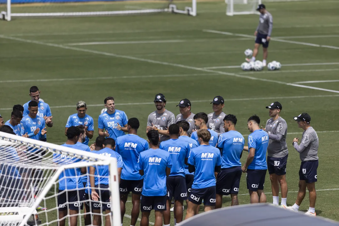 O Bahia enfrenta o Confiança na primeira final da Copa do Nordeste com oito desfalques, entre lesionados e convocados, e busca alternativas para o duelo.