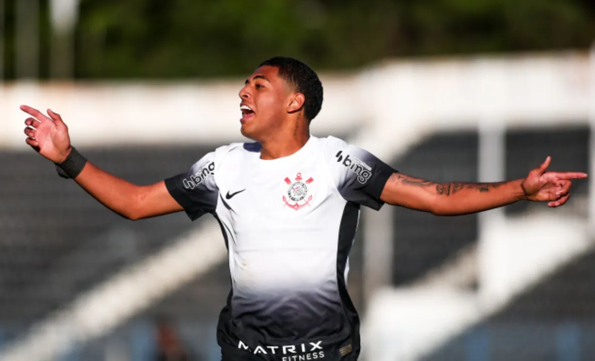 Kauê Furquim, atacante de 16 anos
