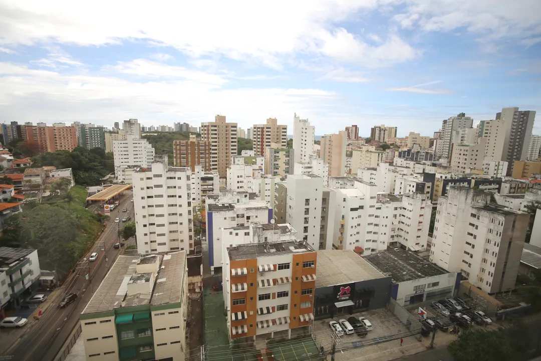Vista geral do bairro Costa Azul, em Salvador