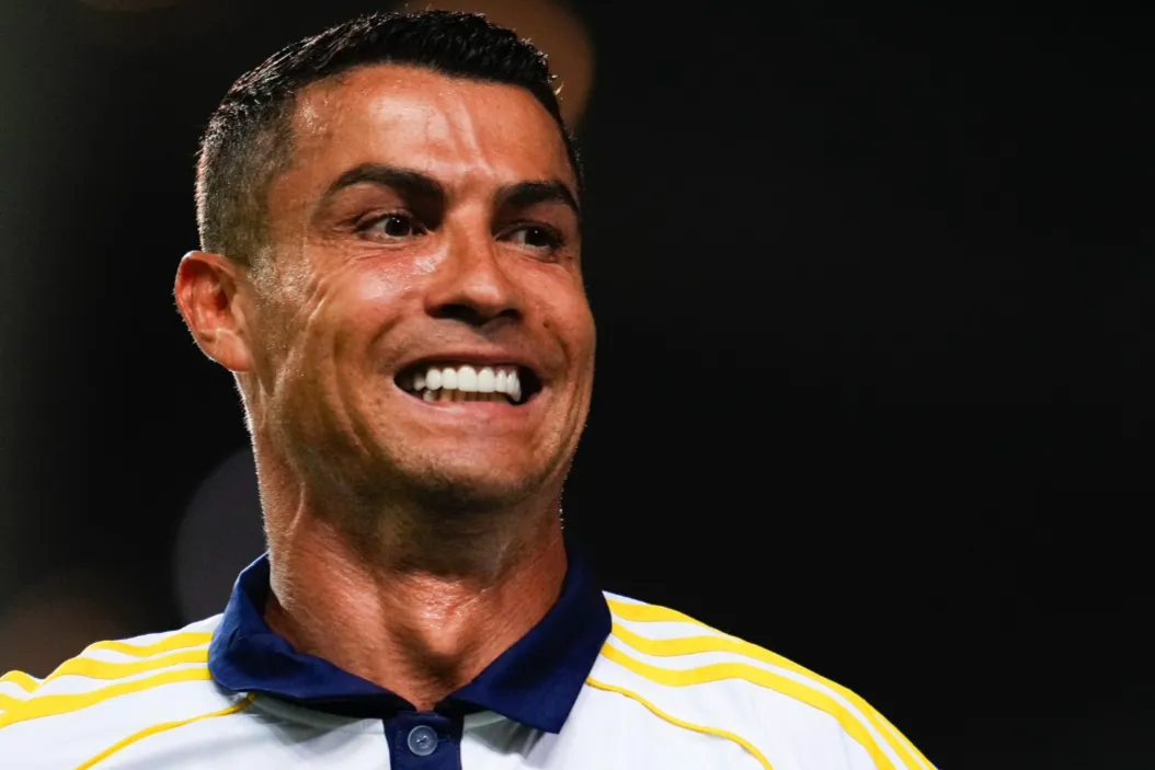 Cristiano Ronaldo foi o destaque da vitória do Al-Nassr sobre o Rio Ave, por 4 a 0, em amistoso de pré-temporada. O craque marcou três gols e comandou a goleada.