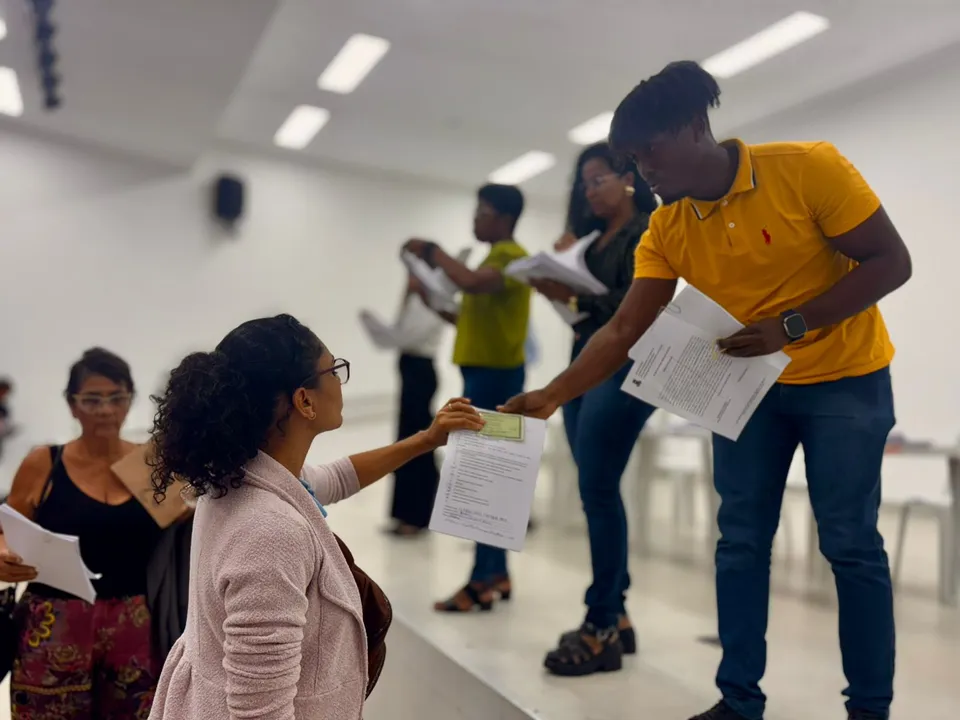 Cuidadores educacionais tomam posse