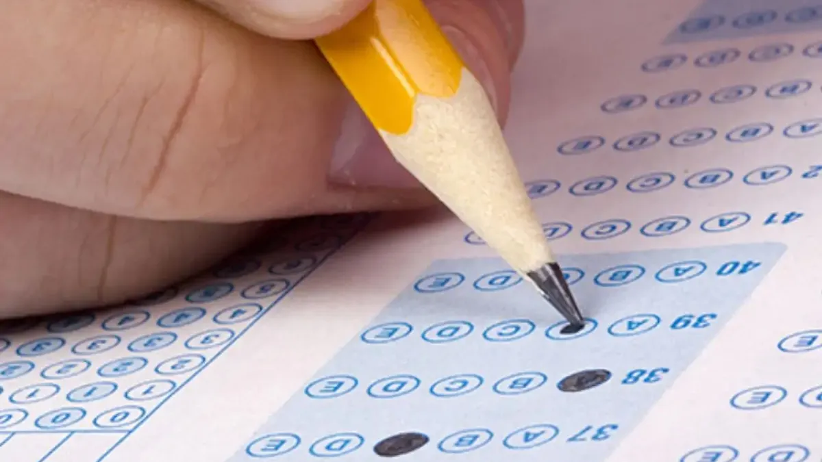 Os salários iniciais variam conforme o cargo, podendo chegar a R$ 5.160,00