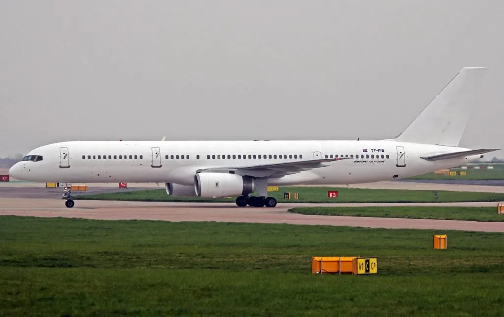 Boeing 757 é usado em missões especiais e frequentemente associado à CIA