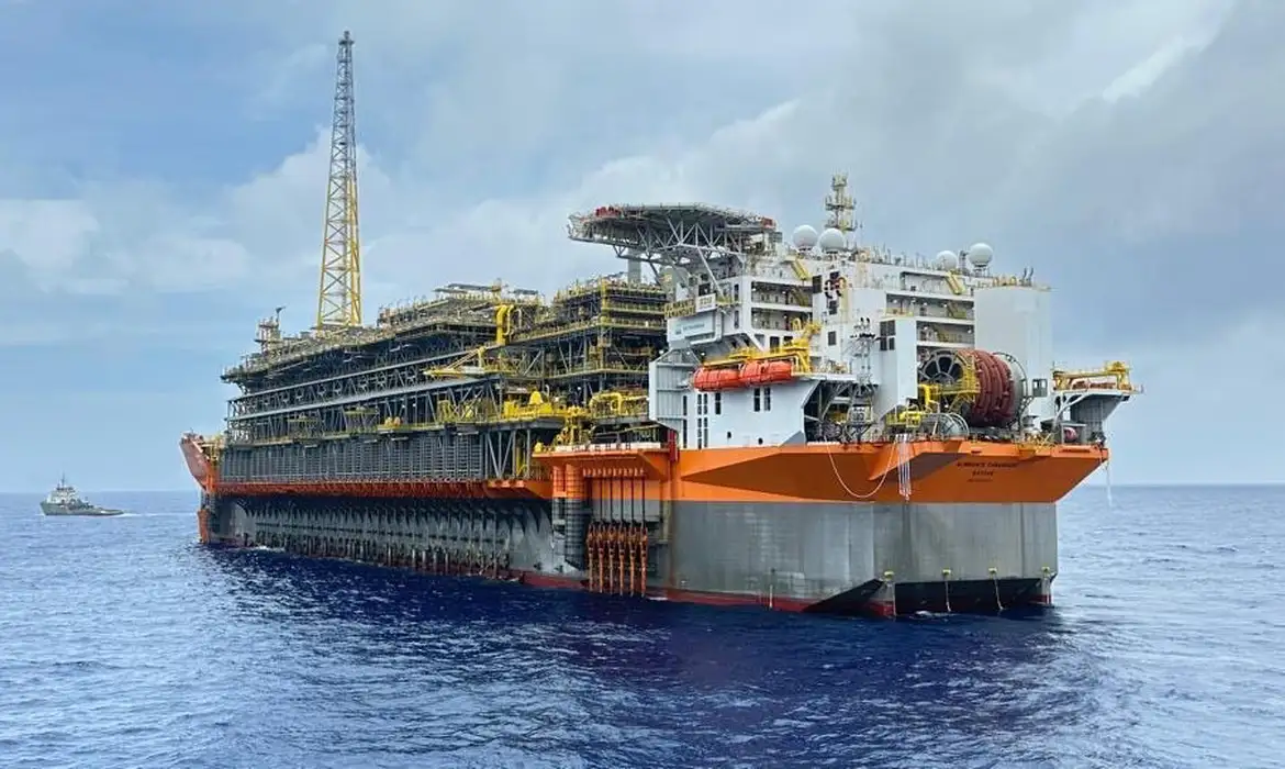 A maior unidade produtiva de petróleo em alto-mar (offshore)