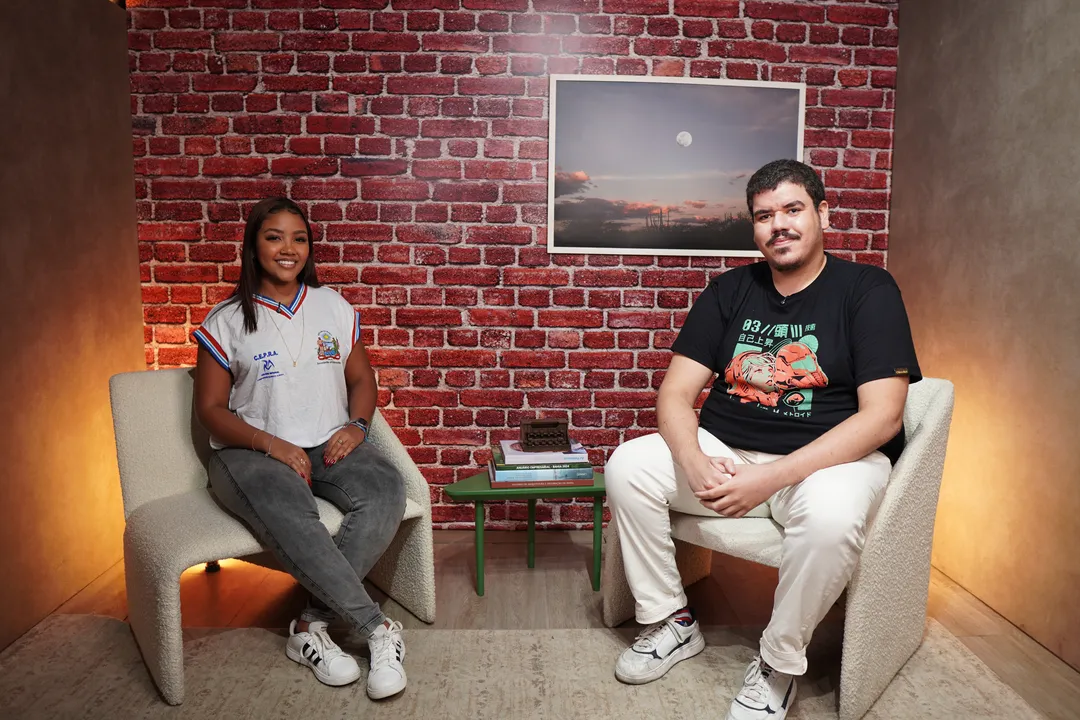 Professor Fábio Lima e a estudante Maria Eduarda Reis