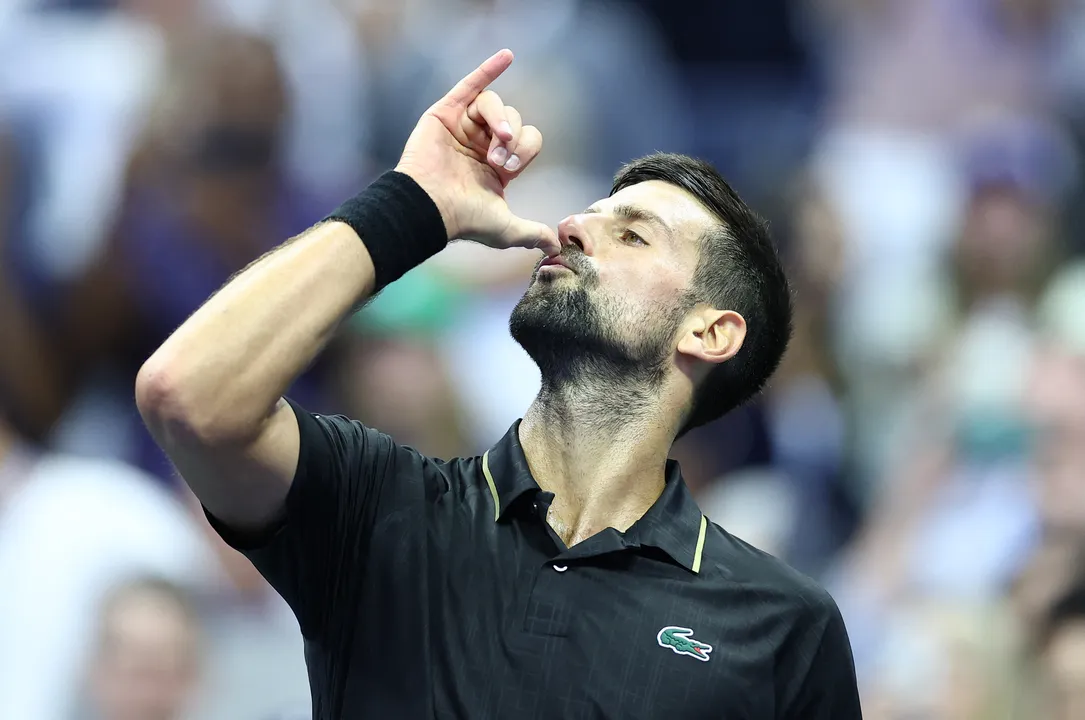 Djokovic supera Fritz e vai enfrentar Alcaraz na semi do US Open