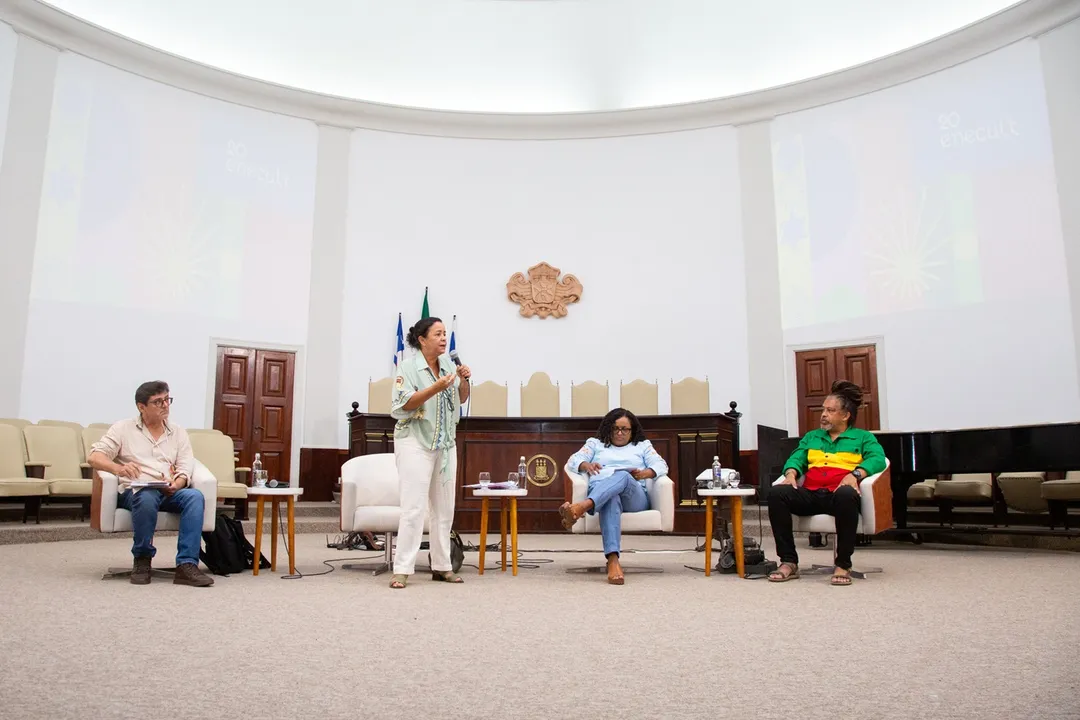 O evento híbrido reúne gestores, artistas e pesquisadores
