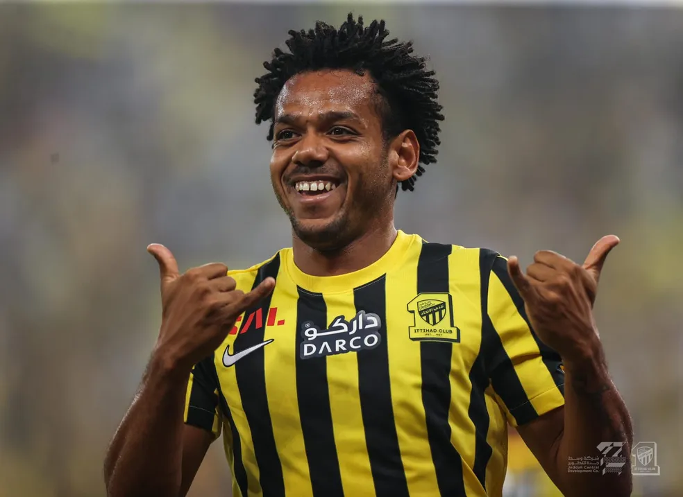 Romarinho foi destaque no futebol árabe